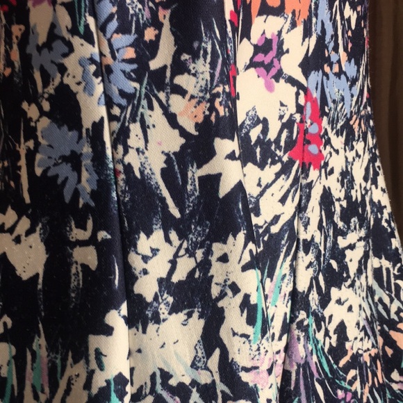 Roz & Ali - Picture 3 of 5